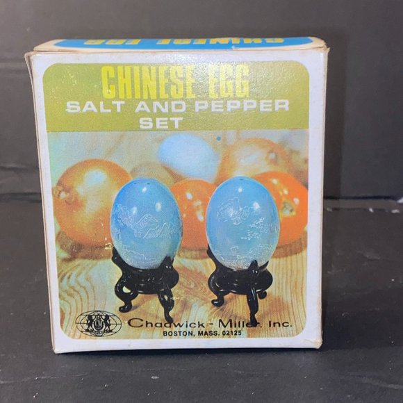 Rare Vintage Brand New Chadwick Miller 1960's Chinese Egg Salt And Pepper in Box - Picture 2 of 2